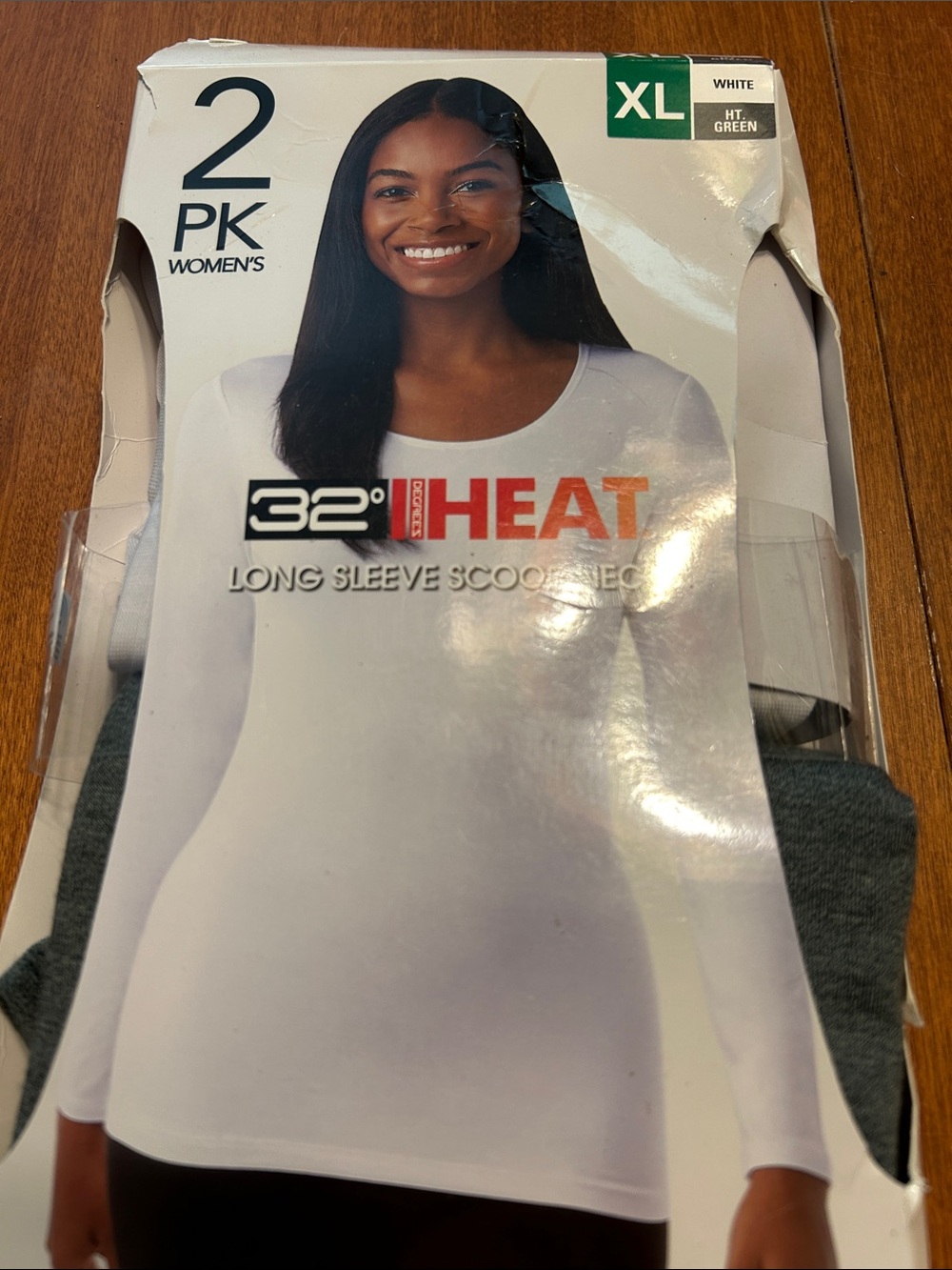 32 degree heat (XL) 2 pack white + green thermals